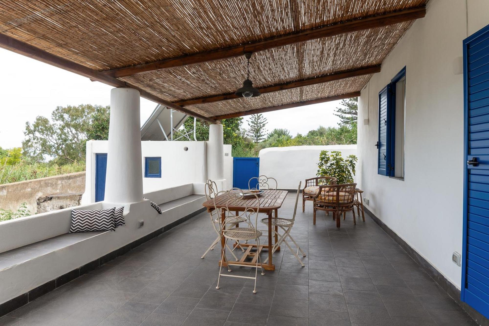 Apartamento La Casa Del Geologo Estrómboli Exterior foto